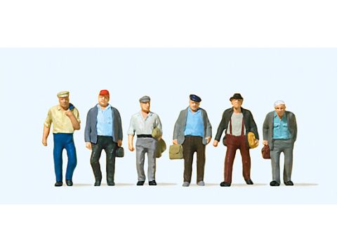 Preiser Male commuters on the way to the railway - H0 / 1:87 (PR10366)