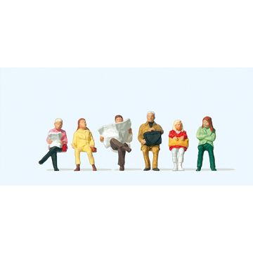 Preiser Seated railway-travellers - H0 / 1:87 (PR14072)