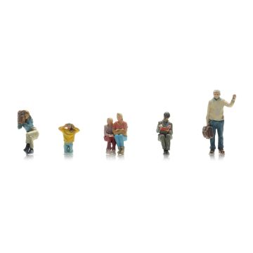 Artitec Bus passengers (6) - H0 / 1:87 (AR5870118)