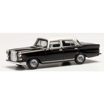 Herpa Mercedes Benz 200 Heckflosse, zwart/wit - H0 / 1:87 (H430739-002)