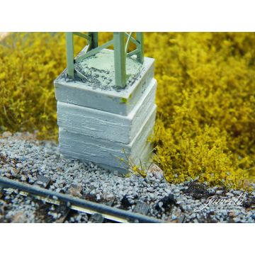Juweela Concrete pedestal 19 x19 - 15x - H0 / 1:87 (JW28297)