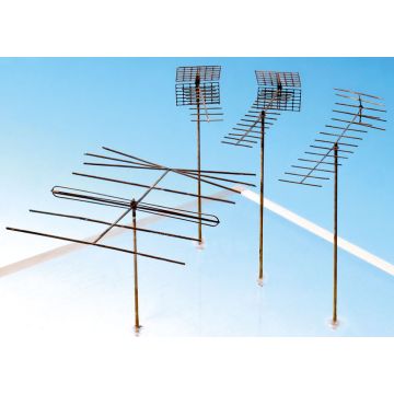 Weinert Modellbau Radio-und Fernsehantennen 4 St - H0 / 1:87 (3245)